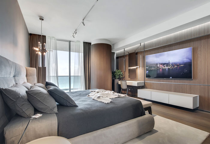 luxurious-mens-bedroom-decor.jpg